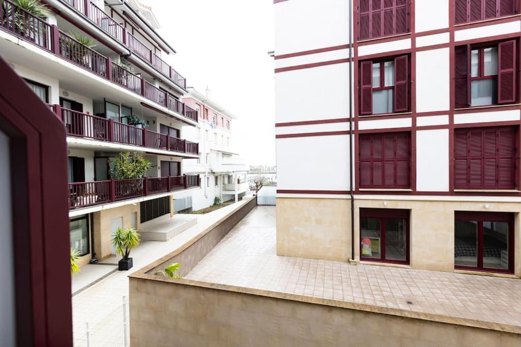 Апартаменти Portuko. Basquenjoy Ондаррібія Екстер'єр фото